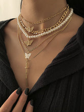 Retro Street Shooting Butterfly Punk Multi-Element Suit Necklace