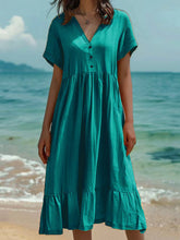 Solid-color Short-sleeve Pleated Dress