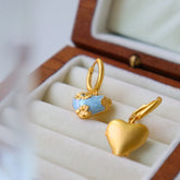 French Exquisite Blue Dripping Enamel Flower Love Necklace For Women