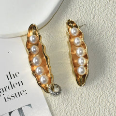 Catalina Pearl Peas Pod Drop Earrings