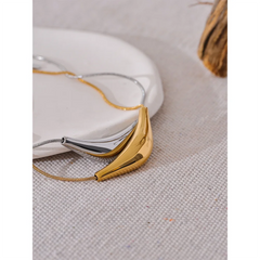 Elegant Clavicle Pendant Choker Necklace