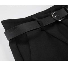Senja Chained Dressy Shorts