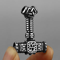 Viking Quake Hammer Necklace