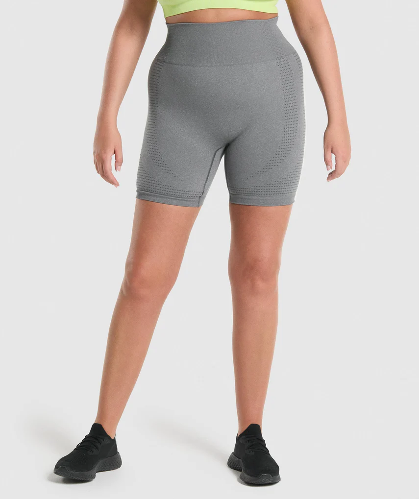 Seamless yoga shorts