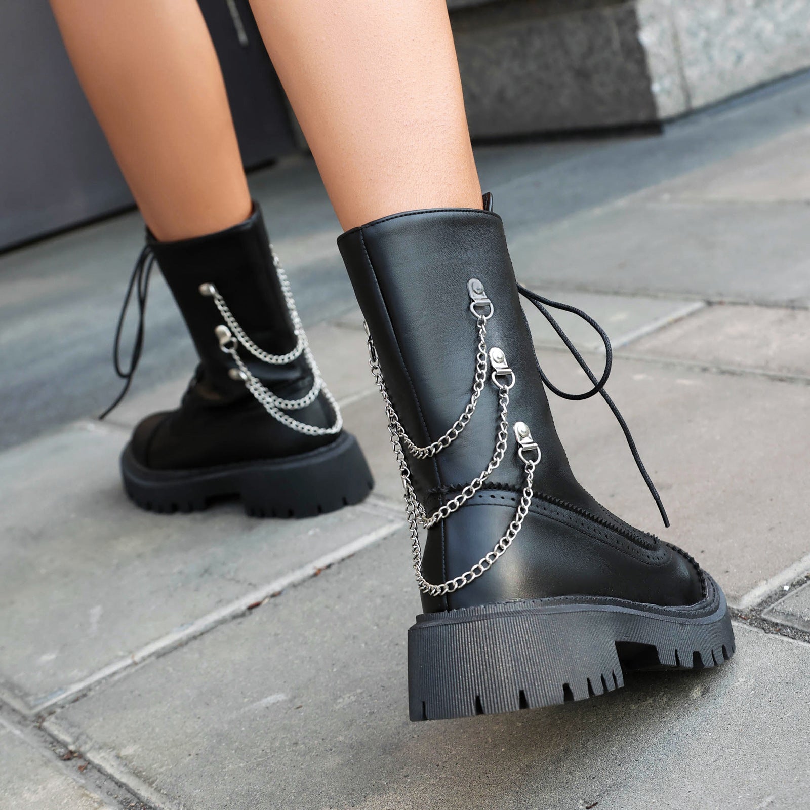 Large-size Womens Chunky-heeled Mid-calf Dr Martens Boots For Fall And Winter