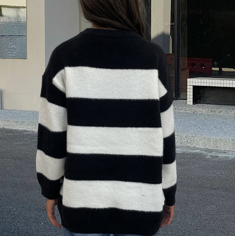 Round Neck Long Sleeve Knitted Black And White Stripes Contrast Color Wool Tops Women
