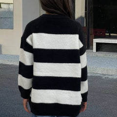 Round Neck Long Sleeve Knitted Black And White Stripes Contrast Color Wool Tops Women