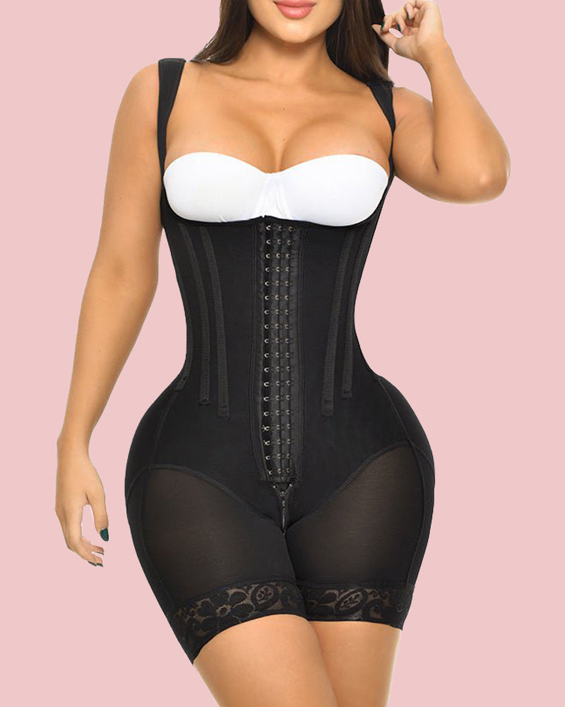Faja Short Tirante Ancho Con 9 Varillas Frente Y Espalda Con 3 Lineas De Broches Realce Bootylicious