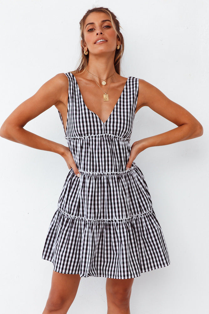 Deep V Backless Sleeveless Plaid Dress â€?& Stylish