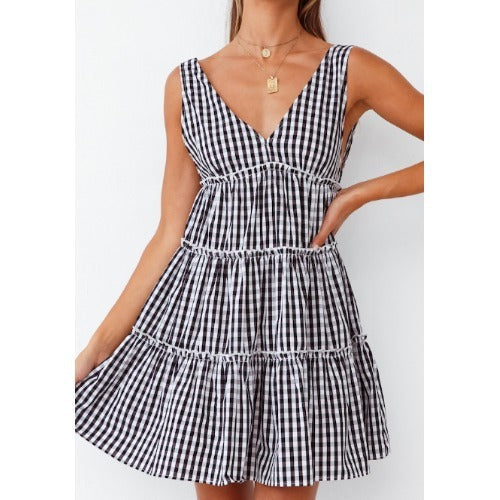 Deep V Backless Sleeveless Plaid Dress â€?& Stylish