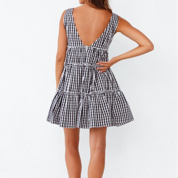 Deep V Backless Sleeveless Plaid Dress â€?& Stylish