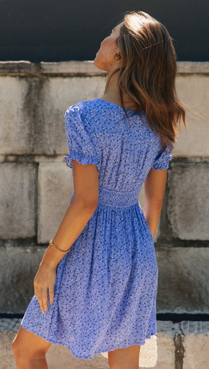 Deep V Short-Sleeved Single-Breasted Printed Dress