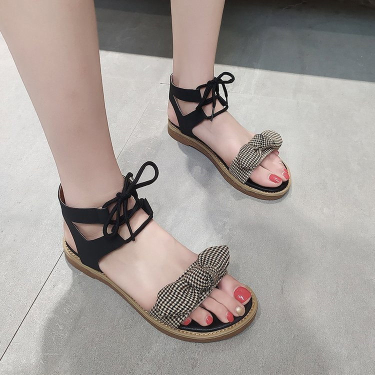 Cute bow tie sandals