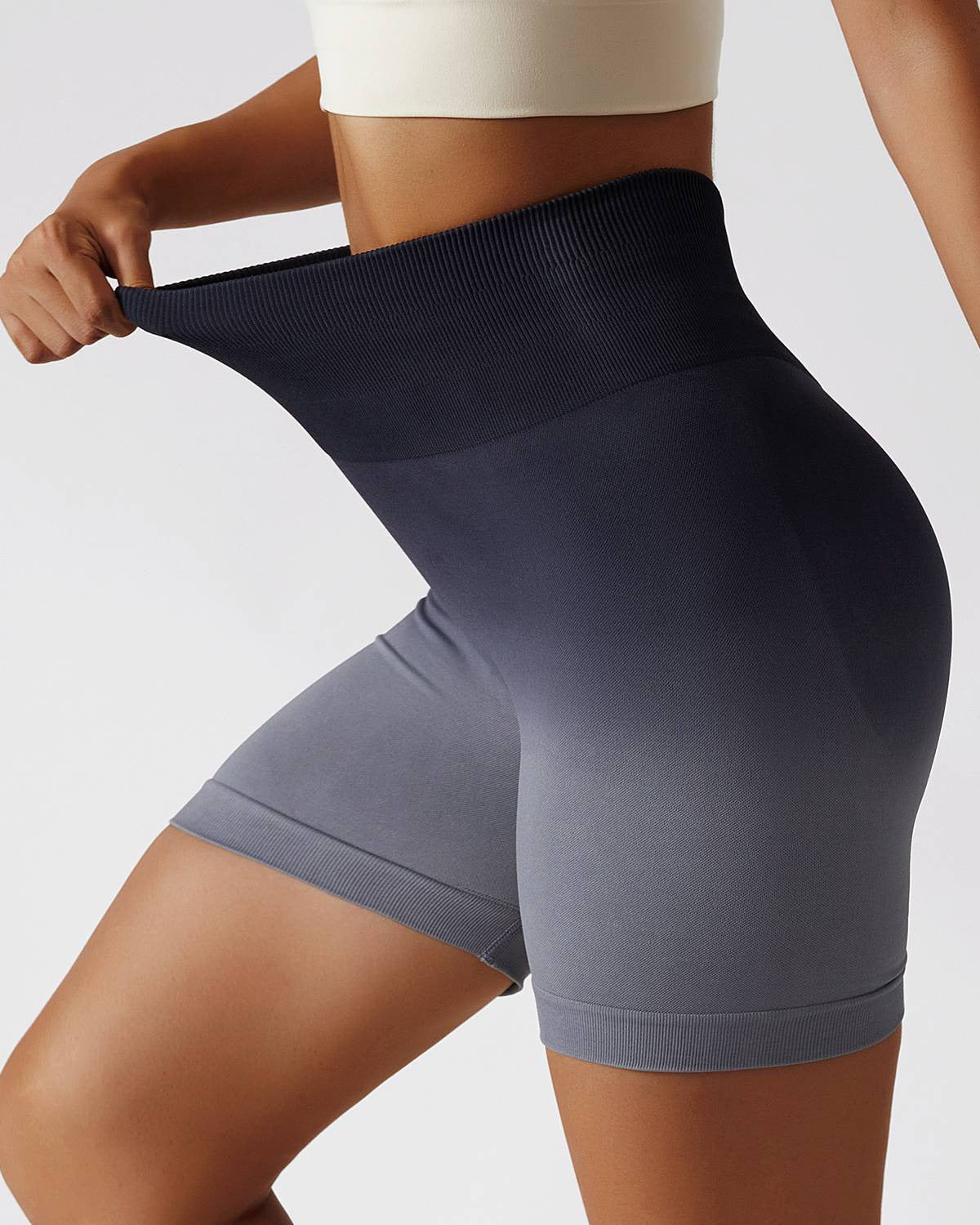 Ombre High-Rise Seamless Scrunch Butt Shorts