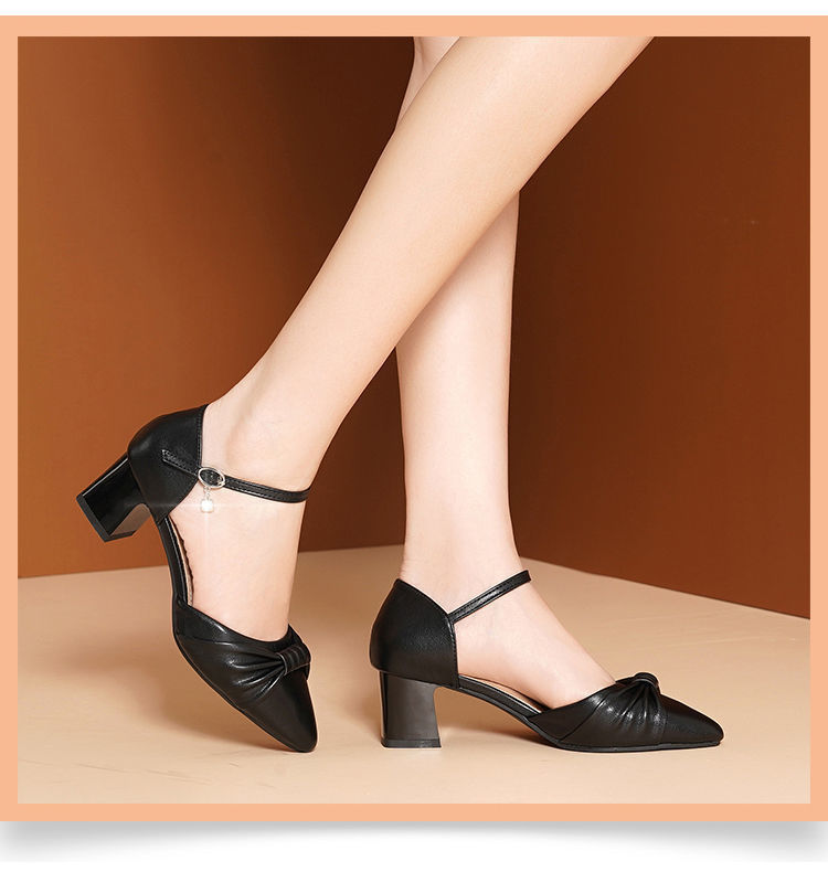 Coarse Heel Sandals Buckle Large