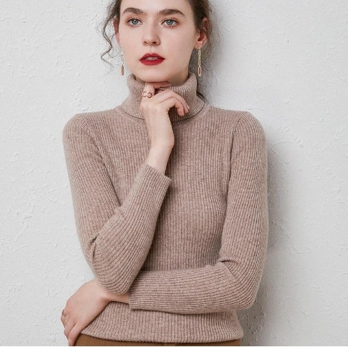 Turtleneck Sweater Slim Padded Inner Style