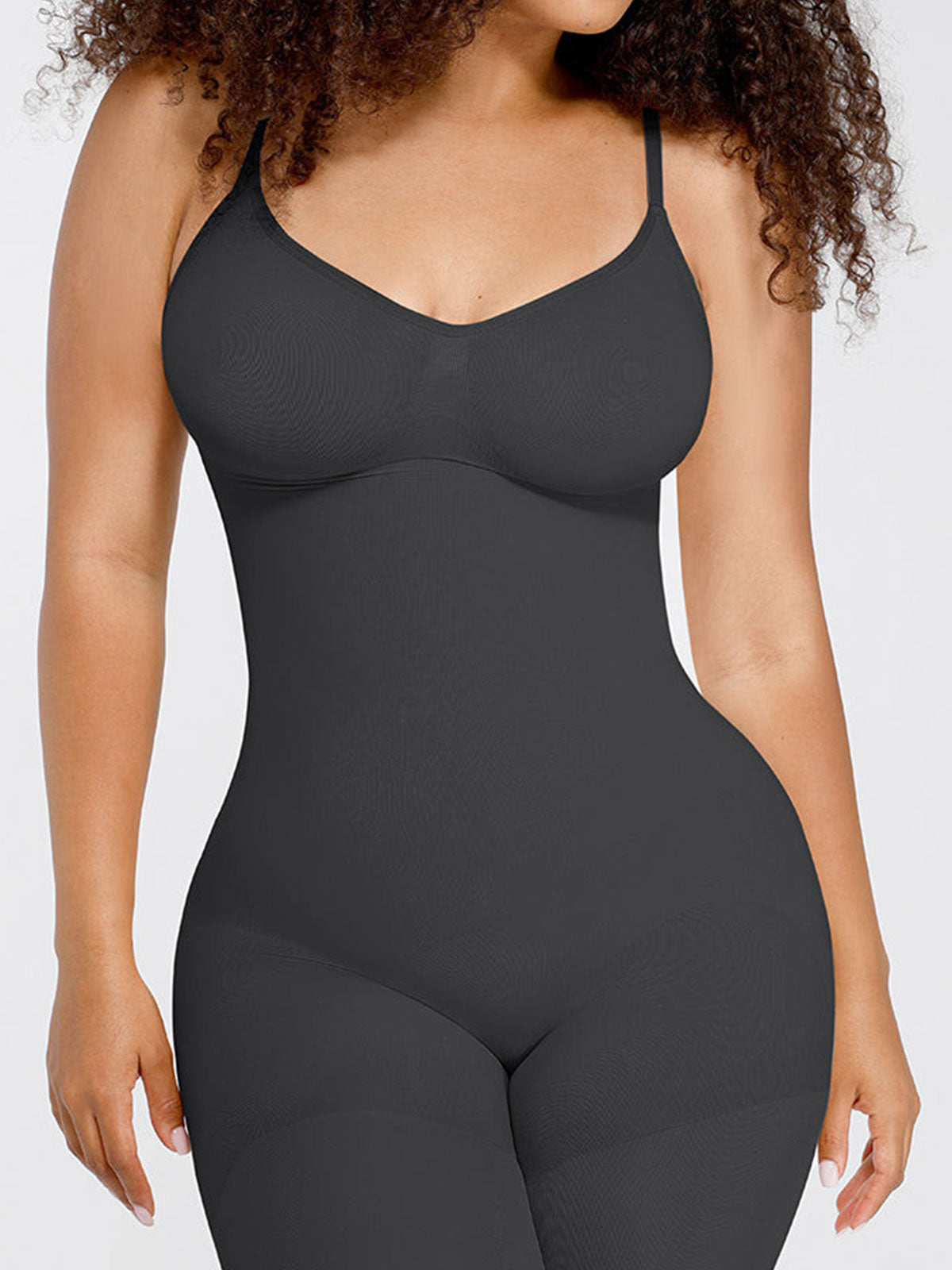 Seamless Breast Support Waist and Abdomen Shaping Mid Thigh Body Shaper