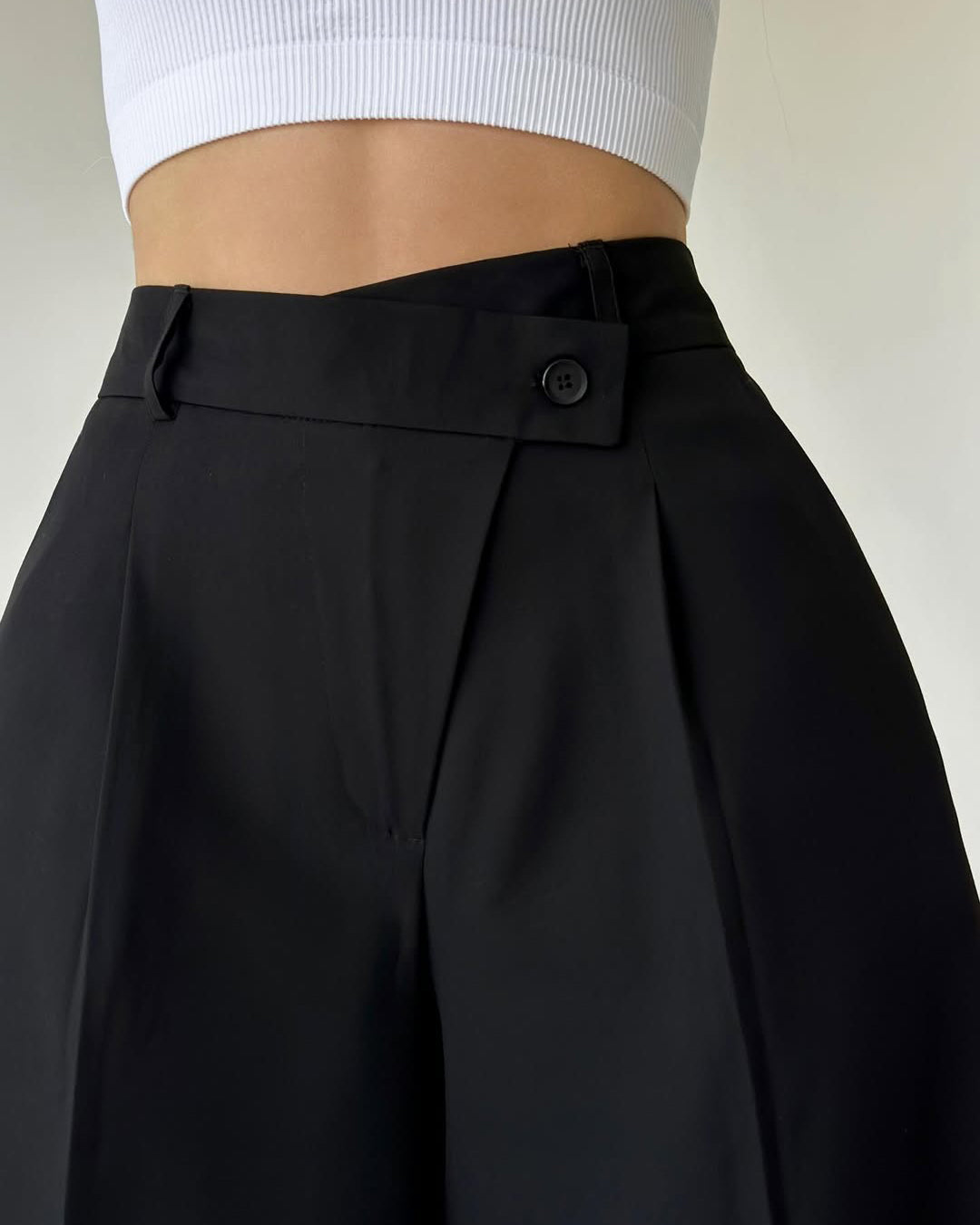 High-Waisted Wide-Leg Pleated Trousers for Women