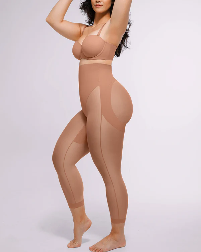 Plus-Size High-Waisted Shaping And Hip-Lifting Capri Pants