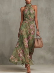 Resort-style Waist-cinching Figure-flattering Dress