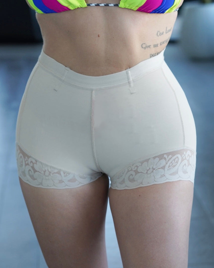 Low Waist Seamless Hip Lift Shorts