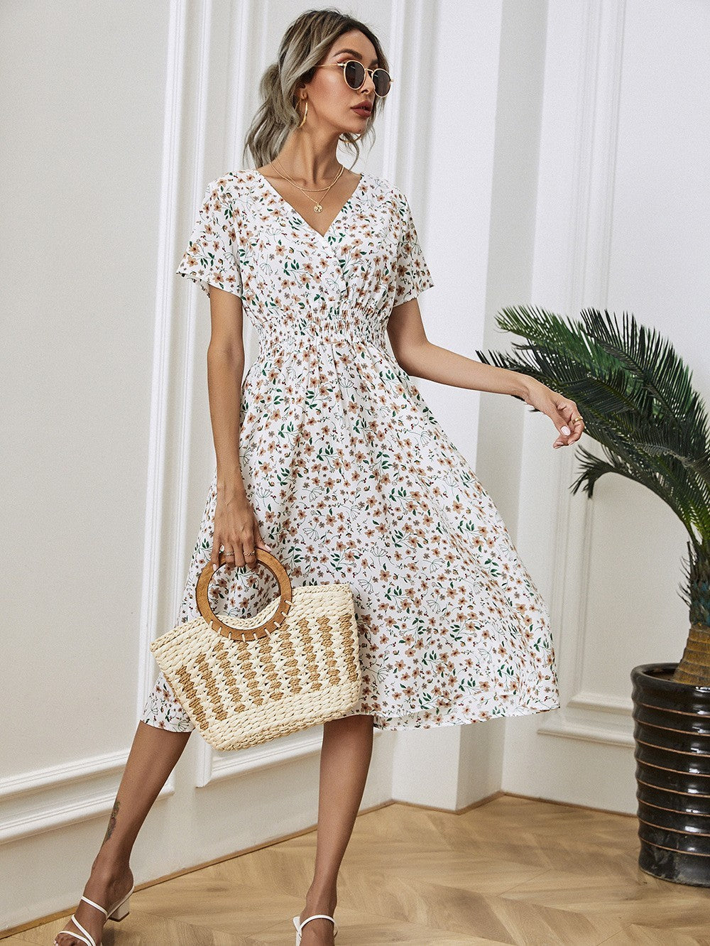 Floral Print Short Sleeved V-neck Pullover High Waisted Dress A-line Skirt Mid Length Skirt