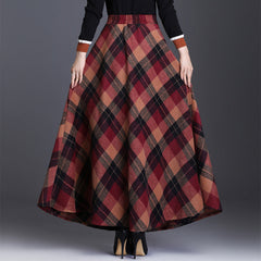 Woolen plaid skirt