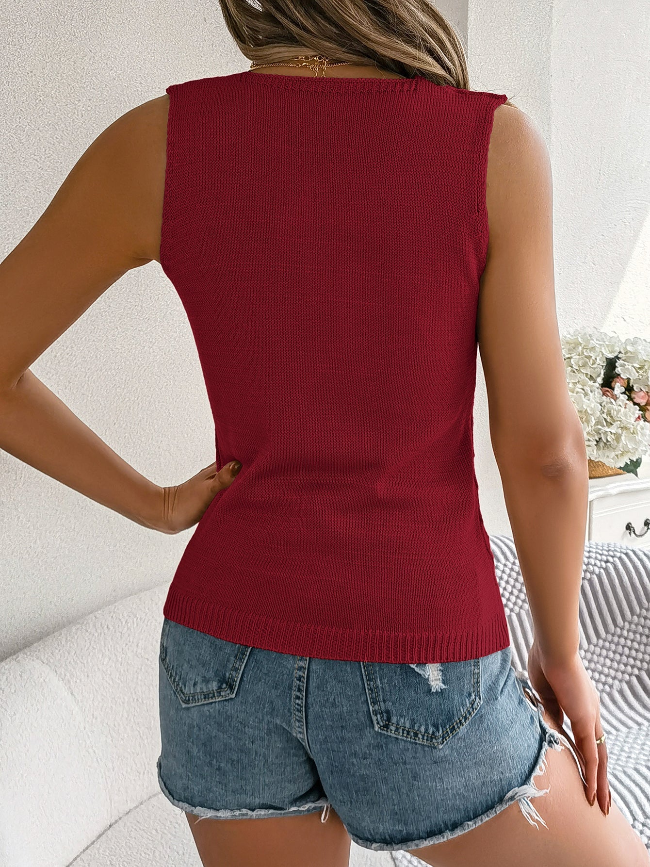 S Solid Color Button V-Neck Hollow Out Sleeveless Knit Vacation Top