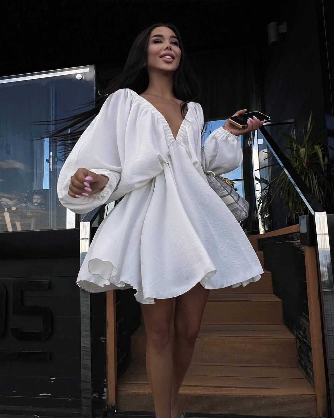V-Neck Lantern Sleeve Dress â€?Loose Fit Long Sleeve Casual Dress