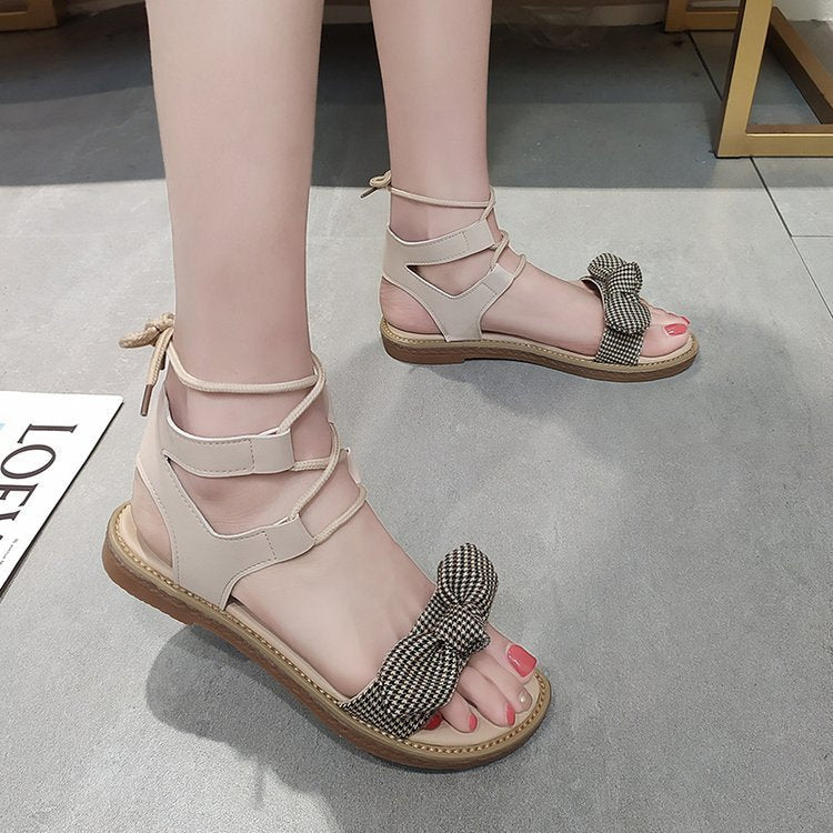 Cute bow tie sandals