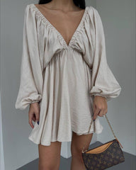 V-Neck Lantern Sleeve Dress â€?Loose Fit Long Sleeve Casual Dress