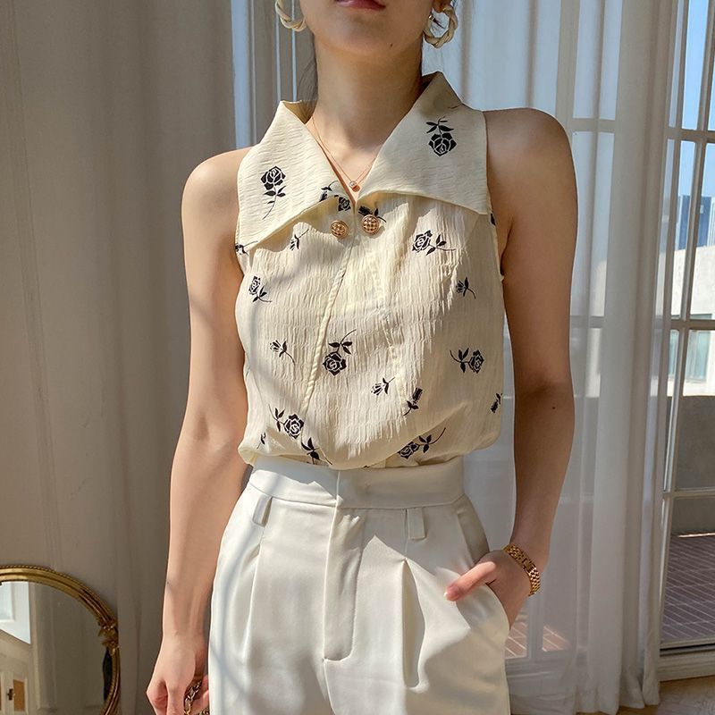 Retro Off-Shoulder Sleeveless Top â€?Vintage-Inspired Charm