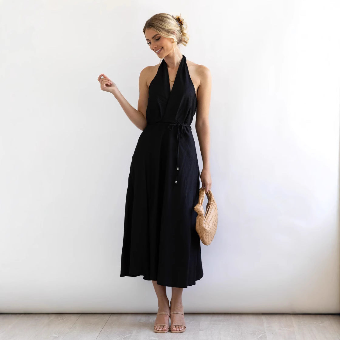 Halterneck Backless Dress