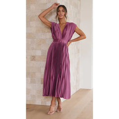 V-Neck Pleated Sleeveless Dress â€?Casual Loose Fit with Zip Detail