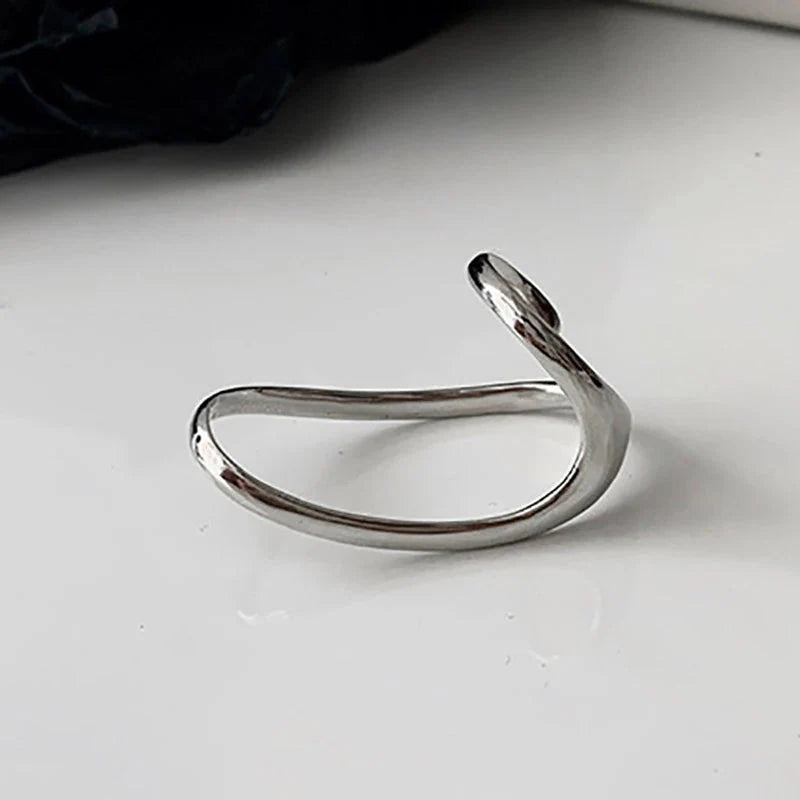 Boomerang Punk Cross Over Rings - Gold or Silver