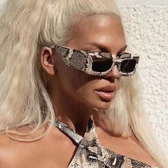 Caitlin Square Wide Temple Sunglasses