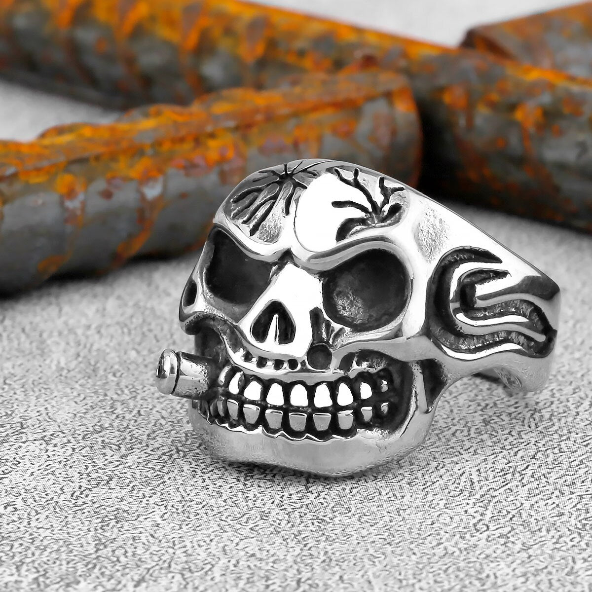 Unisex Cigar-Smoking Skull-Motif Punk Ring