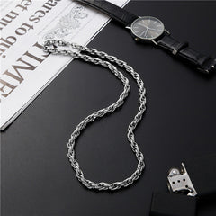 Circular Vertical Pattern Chain Necklace