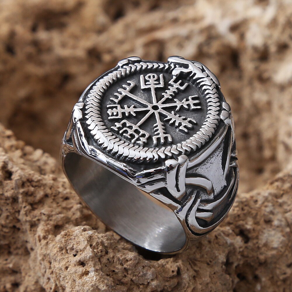 Compass Vegvisir Ring