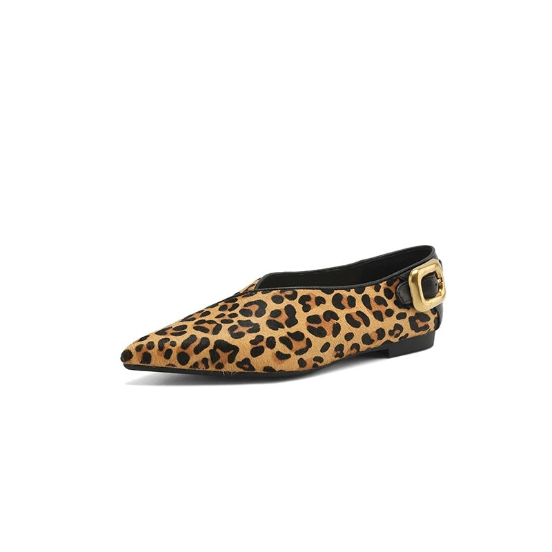 Dylla Pointed Tulip Wrap Flats