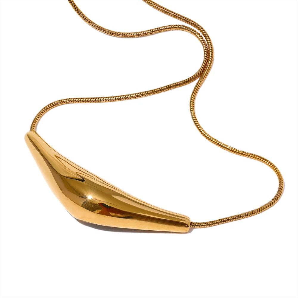 Elegant Clavicle Pendant Choker Necklace 
