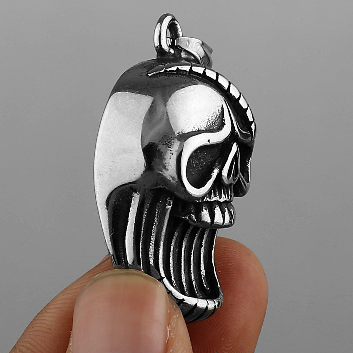 Unisex Goth Skull-Motif Necklace