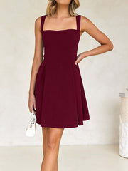 Short Sleeveless Party Dress with Back Bow