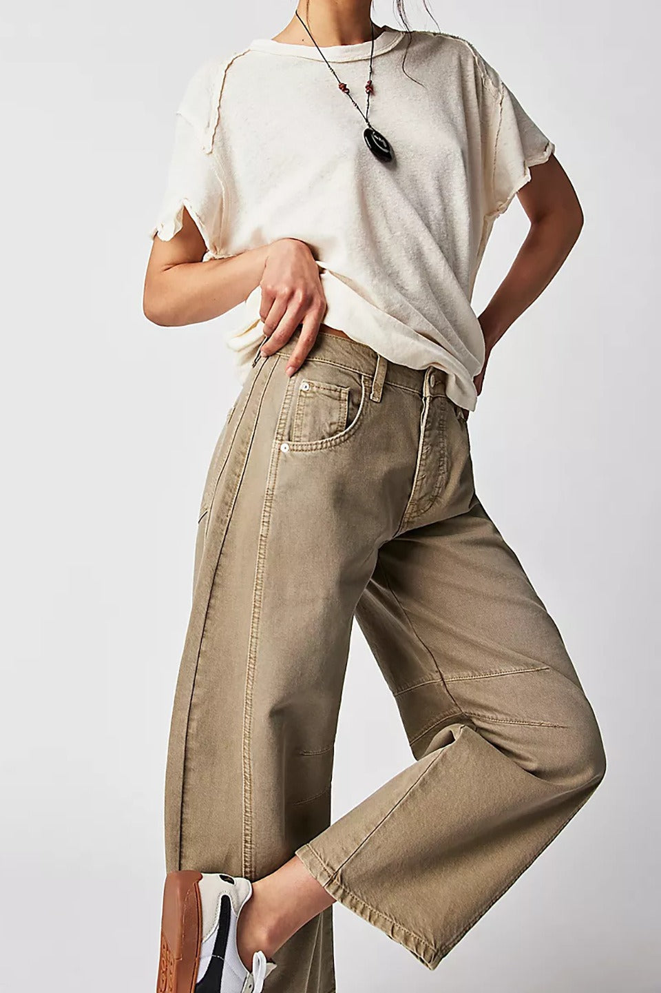 Killia Cropped Wide Leg Barrel Jeans