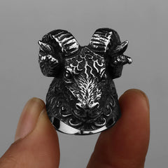 Large-Plate Horned Sheep Ring