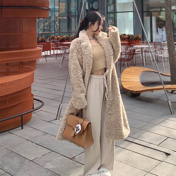 Lima Oversize Curly Faux Fur Coat