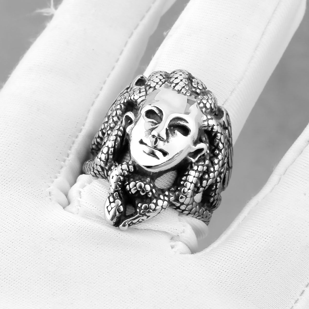 Medusa Head Ring