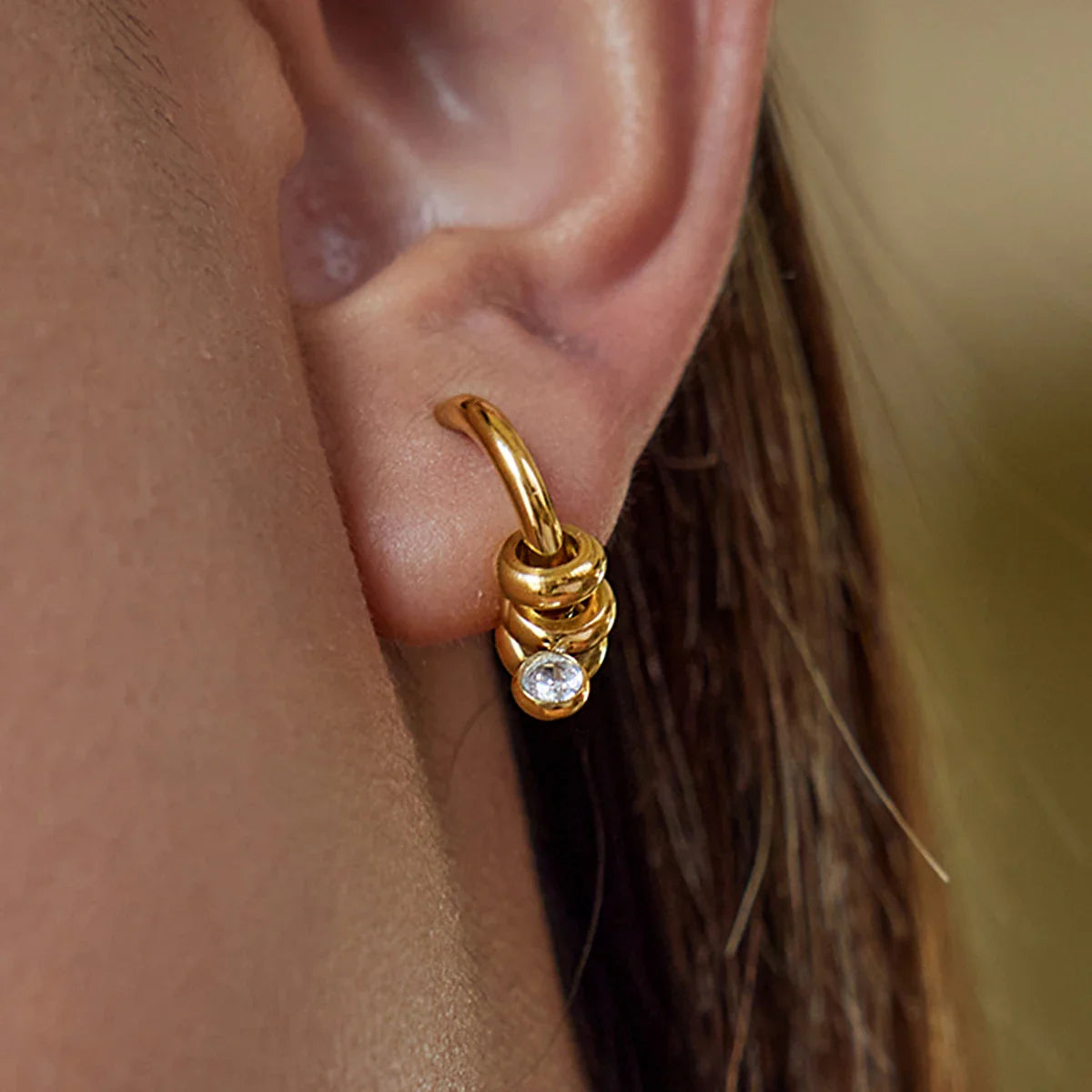 Minimalist 18K Gold White Zirconia Hoop Earrings