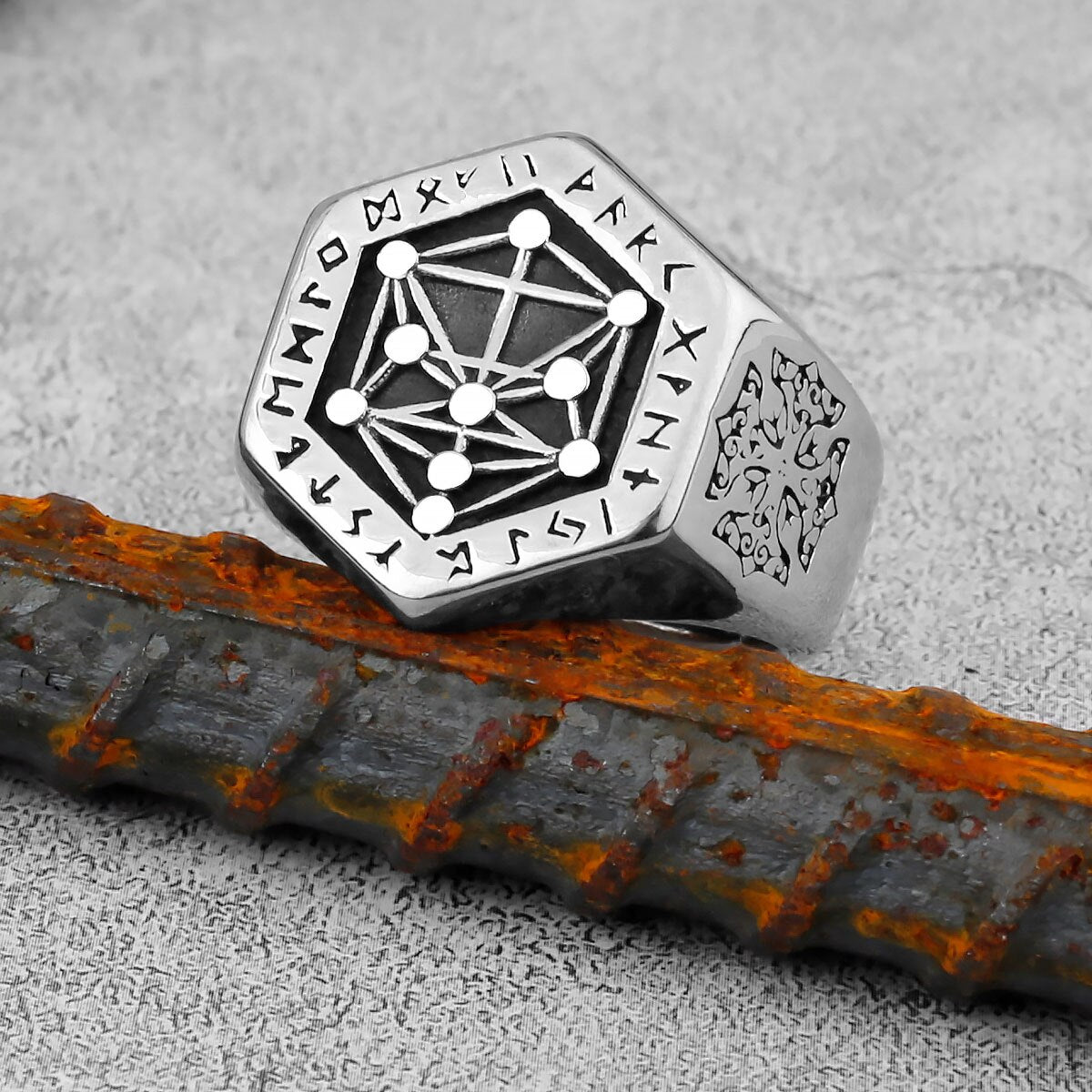 Nordic Pattern Rune Hexagon Ring