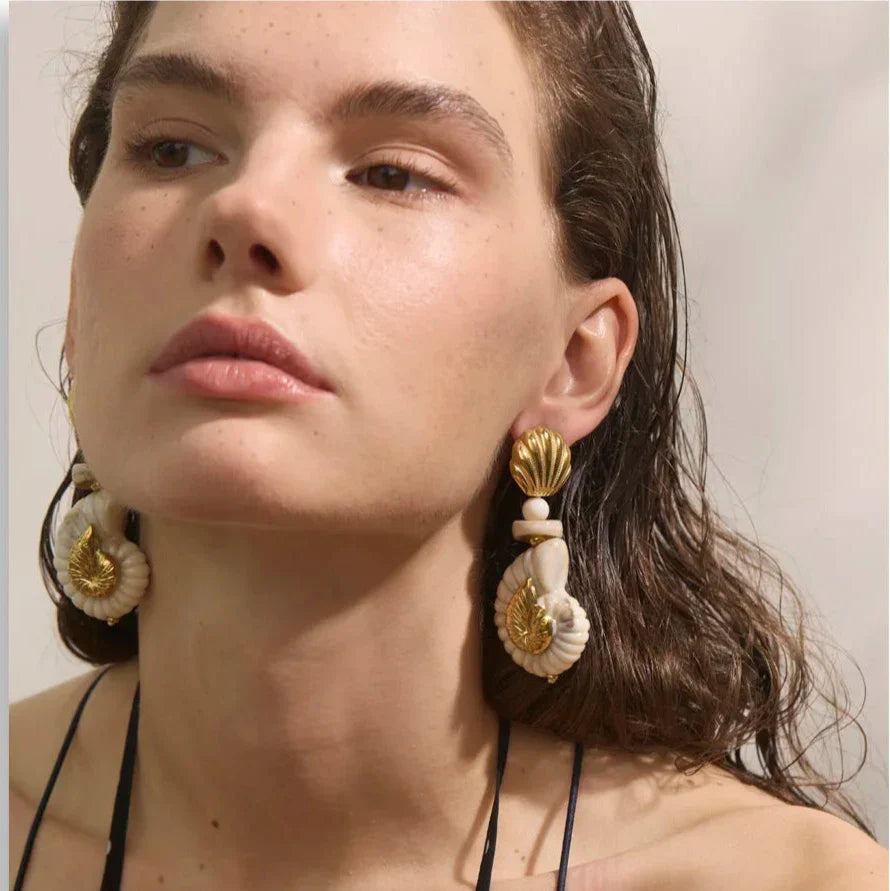 Ocean Resin Shell Conch Drop Earrings